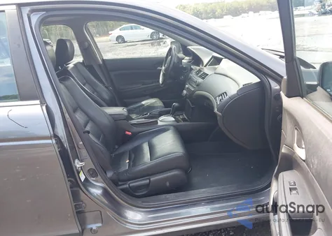 2011 Honda Accord 2.4 Se z USA, uszkodzony, nr VIN 1HGCP2F66BA096148